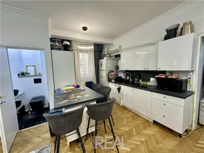 Vila 8 Camere Dorobanti - Potential Business, Rezidential sau Airbnb - foto 4