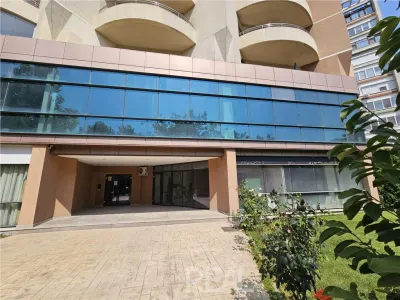 Vanzare Spatii - clinica, comercial, showroom, birouri - foto 2