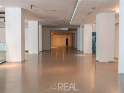 Inchiriere spatiu comercial in Piata Unirii - foto 2