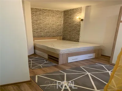 Inchiriere apartament 3 camere zona centrala - foto 8
