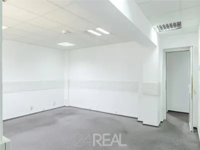 Vanzare spatiu de birouri in Piata Victoriei - 435 mp - foto 23
