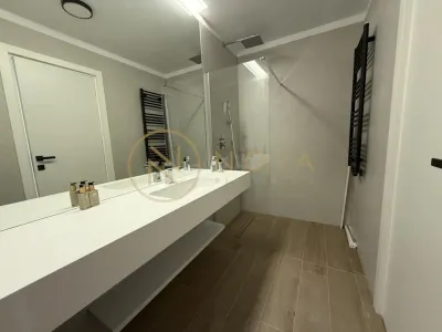 Apartament de 3 camere de inchiriat Aviatiei Yacht Kid - foto 10