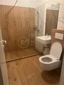 Apartament de 4 camere de vanzare in Baneasa Herastrau - foto 9