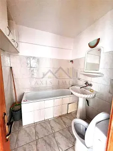 Exclusivitate! Apartament 4 camere confort  1 decomandat  Ultracentral - foto 6