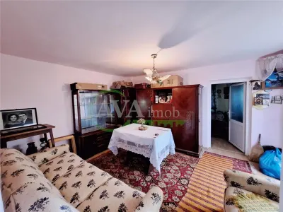 Casa batraneasca cu 3 camere, 350 mp teren – Zona CFR | Garaj, beci - foto 7