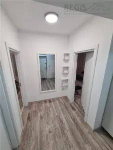 Apartament 2 camere cu gradina proprie si parcare, Tractorul - foto 3