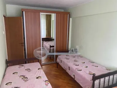 Apartament 3 camere decomandat, Păcurari, 71 mp, etaj 1, 2 băi â€“ 140.000 â‚¬ - foto 5