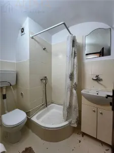 Garsoniera spatioasa, renovata, cu terasa Str. Dornei - foto 7