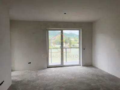 Apartament cu 3 camere in Livada semifinisat - foto 5