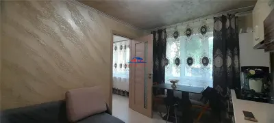 Apartament in Onesti 0742 801 1223, parter str Venus - Onesti