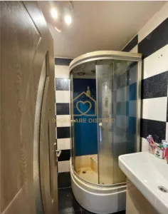 Casa cu 4 camere zona Centru vechi - foto 11