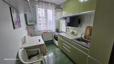 Apartament 2 camere in Onesti, zona ultracentrala, la cheie . - foto 7
