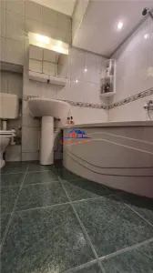 Apartament 3 camere decomandat in Onesti, zona de jos, mobilat si utilat. - foto 10