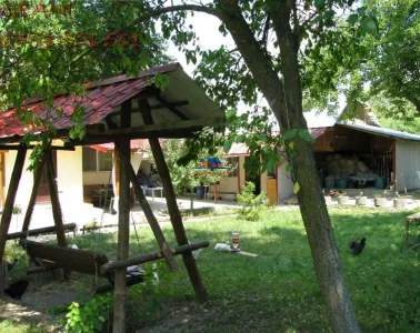 Casa in Onesti/VANDUTA 0742 801 123, com. Bogdanesti - foto 13