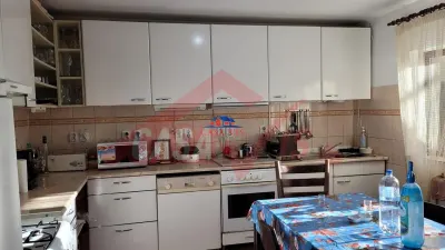 Casa in Onesti/0742 801 123, vila in com Casin - foto 24