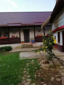 VANDUTA !!! Casa in Onesti 0742 801 123 / com Oituz, anul 2020 - foto 5