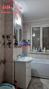 Apartament in Onesti 0742 801 123, parter, langa primarie - foto 4