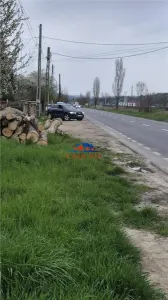Teren stradal langa FC Viitorul Onesti - foto 23