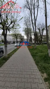 Plata in termen de 1 an , Onesti  zona catedralei - foto 6