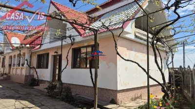 Trei case in aceeasi curte in comuna Bogdnesti - foto 22