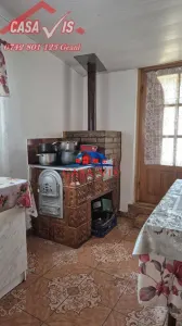 Trei case in aceeasi curte in comuna Bogdnesti - foto 6