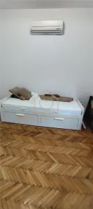 Apartament cu 3 camere bloc nou zona ultracentrala - foto 3