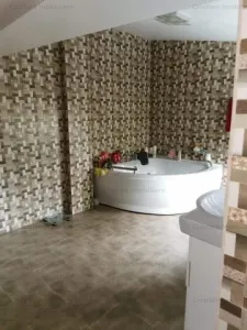 200mp utili Vila 5 cam zona Piata Saraca, 300mp teren cu 15m deschidere - foto 15