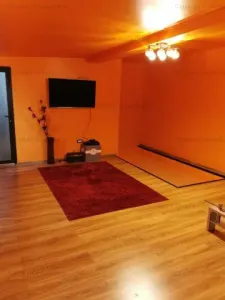 200mp utili Vila 5 cam zona Piata Saraca, 300mp teren cu 15m deschidere - foto 4