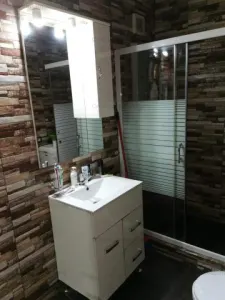 200mp utili Vila 5 cam zona Piata Saraca, 300mp teren cu 15m deschidere - foto 7