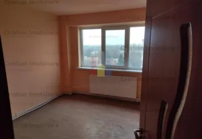Apartament 4 camere DECOMANDAT , zona Viziru 3 - foto 2