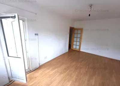 Ultracentral  2 cam ARATA BINE confort 1 Decomandat zona Calarasi - foto 2