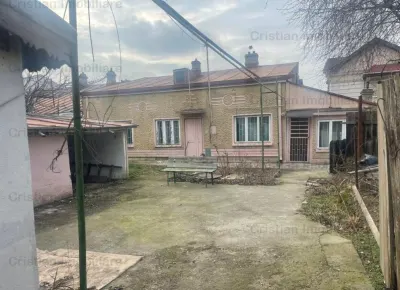 Teren 401 mp cu 3 camere Caramida zona Bella Italia- Poem Cafe - Braila