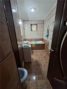 ULTRACENTRAL Bariera 2 cam 84mp, etaj 1 bloc cu lift Mobilat si Utilat - foto 10