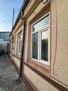 zona Centrala Casa 3 camere 72mp utili  TOATE UTILITATILE - foto 2