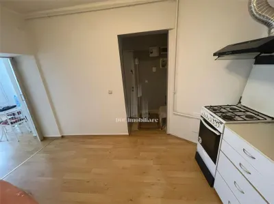 3 camere Unirii - Sf Vineri | Metrou Unirii 7 min | Pet friendly | Boiler - foto 9