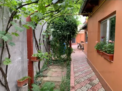 Casa Pretabila 2 familii teren 400 mp deschidere 12 m Brailita - foto 4