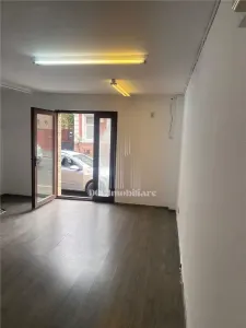Spatiu comercial | Obor | Lizeanu | 34 mp | parcare | - foto 3