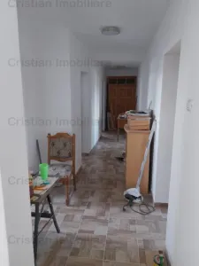 ARTERA PRINCIPALA ,2 Cladiri birouri P+1 si P+2 sup construita 1000 mp - foto 24