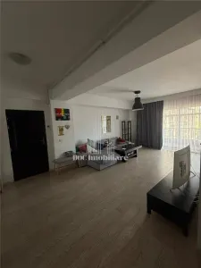 2 camere Alba Iulia | Centrala | 76mp  S utila | 8mp Balcon | Masina vase - foto 5