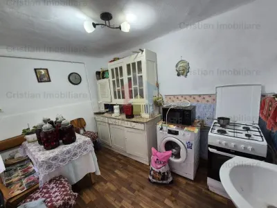 Casa 3 camere, caramida, toate utilitatile, teren 226 mp zona Centru Istoric - foto 4