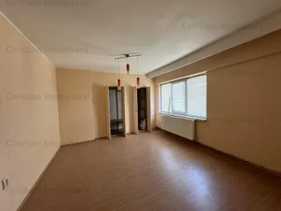 3 camere, Confort 1 Decomandat, etaj intermediar in bloc cu lift, Viziru 3 - Braila