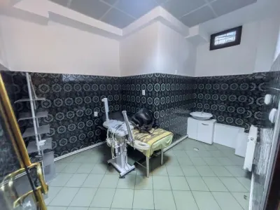 ULTRACENTRAL! SPATIU COMERCIAL de vanzare, Suprafata utila- 150 mp - foto 6