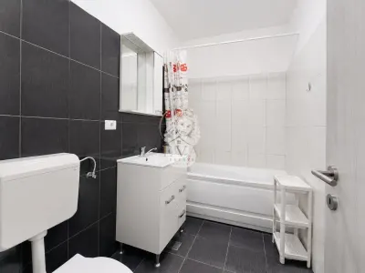 Apartament 2 camere de inchiriat  Metrou Aparatorii Patriei - foto 2