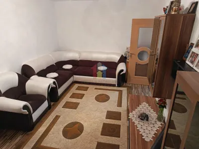 4 camere confort 1 Decoamandat, etaj superior, Mobilat, 80 mp - Viziru 3 - foto 3