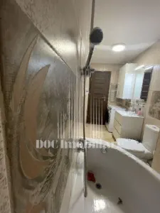 Inchiriere 2 camere|Decebal-parcare in fata - foto 9