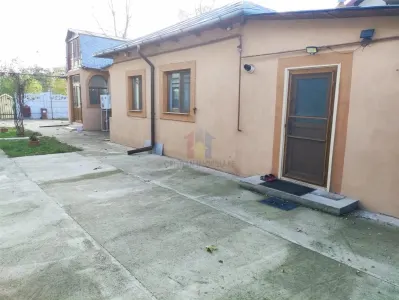 Casa Pretabila 2 familii, teren 1046 mp, toate utilitatile, Cazasu - foto 3
