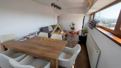 Apartament mobilat cu terasă spațioasă de vânzare Ultracentral Culturii - foto 2