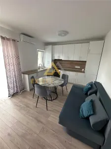 Apartament inchiriere bloc nou - foto 3