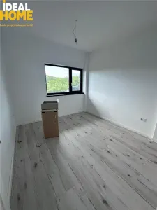 Apartament 3 Camere Cu Gradina Bucium - foto 5