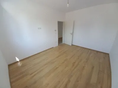 Etaj intermediar. Langa parc si Profi. Bucatarie inchisa. - foto 8